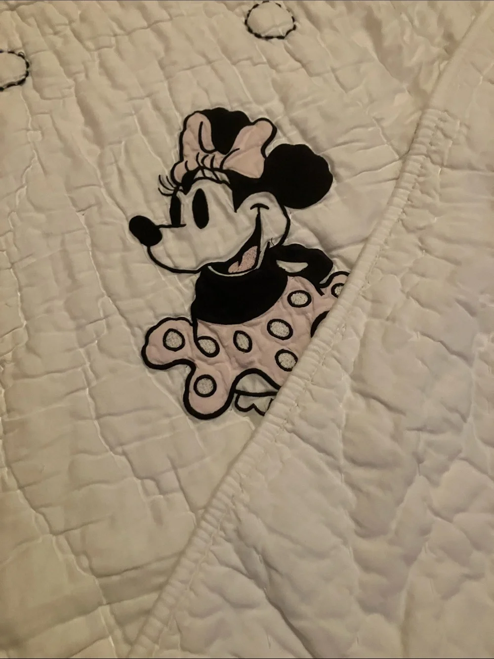 Disney Pottery Barn Kids White Quilt TWIN Minnie Mouse - Picture 4 of 5